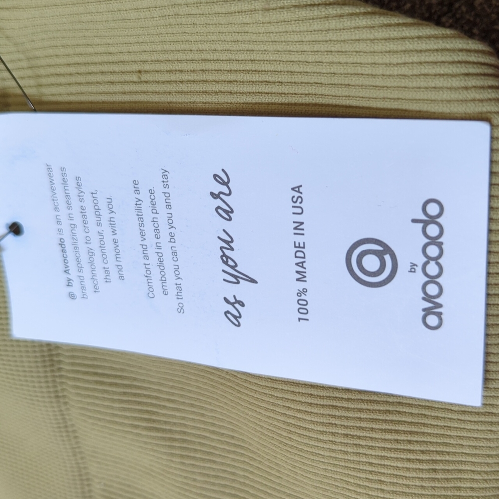 AVOCADO Seamless Ribbed Lightweight light Olive Leggings M/L